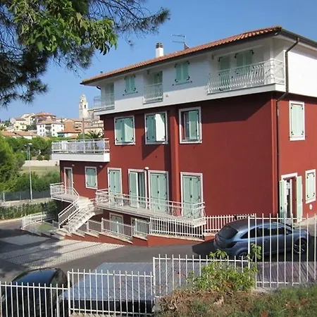 S12 - Sirolo, Nuovo Monolocale Con Terrazzo شقة سيرولو